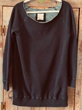 aerie Black Crewneck Sweatshirt / tunic  sooo soft. Size small